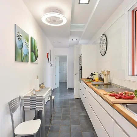 Maspalomas Lux Luxury Retreat In Gran Canaria Private Heated Pool Wonderdul Terrace Area With Dining Area And Bbq Minutes From Popular, ラスパルマス・デ・グランカナリア