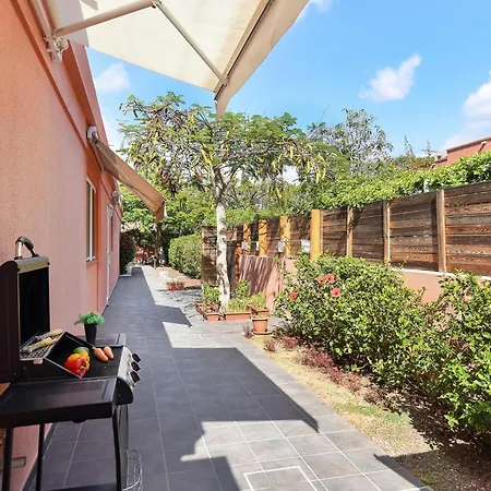 ヴィラ Maspalomas Lux Luxury Retreat In Gran Canaria Private Heated Pool Wonderdul Terrace Area With Dining Area And Bbq Minutes From Popular,