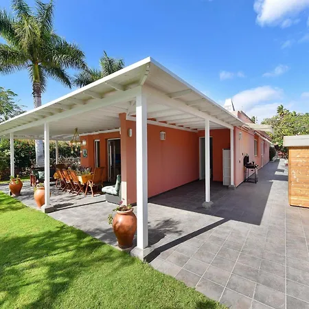 ヴィラ Maspalomas Lux Luxury Retreat In Gran Canaria Private Heated Pool Wonderdul Terrace Area With Dining Area And Bbq Minutes From Popular, ラスパルマス・デ・グランカナリア