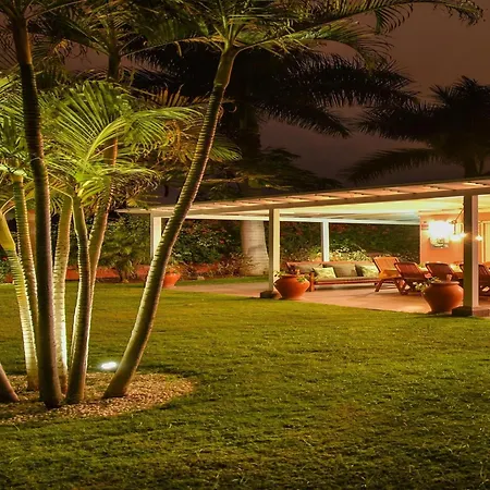 Maspalomas Lux Luxury Retreat In Gran Canaria Private Heated Pool Wonderdul Terrace Area With Dining Area And Bbq Minutes From Popular, Λας Πάλμας ντε Γκραν Κανάρια
